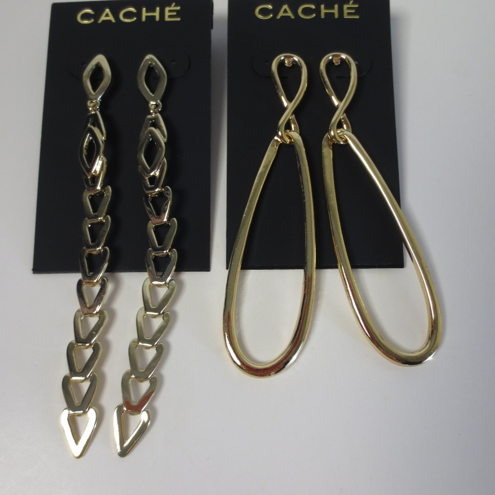 Cache  Link Infinity earrings NWT Set of 2